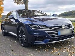 Blau Gebraucht 2018 VW Arteon R-line Coupé | 27.099 € (Fairer Preis)