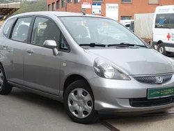 Silber Gebraucht 2005 Honda Jazz Cool Kleinwagen | 3.990 € (Etwas zu teuer)