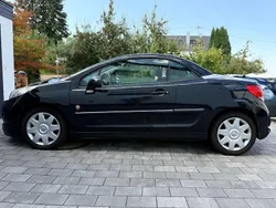 Schwarz Gebraucht 2011 Peugeot 207 CC Roland Garros Cabrio | 4.650 € (Guter Preis)
