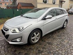 Silber Gebraucht 2014 Hyundai i40 Premium Kombi | 7.850 € (Guter Preis)