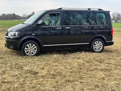 Schwarz Gebraucht 2015 VW T5 Highline Van | 24.500 €