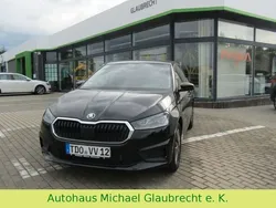 Schwarzmagic perleffekt met. schwarzmagic perleffekt met. Gebraucht 2023 Skoda Fabia Tour Limousine | 21.200 € (Teuer)