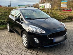Schwarz Gebraucht 2018 Ford Fiesta Cool & Connect Kleinwagen | 10.950 €