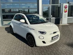Arktis weiß Gebraucht 2022 Fiat 500e Icon Cabrio | 19.490 € (Guter Preis)