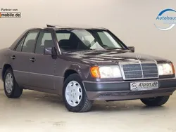 Mercedes E300