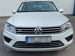 Weiß Gebraucht 2025 VW Touareg SUV | 26.900 €