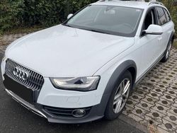 Weiß Gebraucht 2015 Audi A4 Allroad Sport Kombi | 15.990 € (Etwas zu teuer)