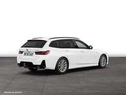Alpinweiss Gebraucht 2024 BMW 330 Comfort Edition Kombi | 49.624 € (Etwas zu teuer)