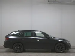 Schwarz magic perleffekt Gebraucht 2021 Skoda Octavia RS Kombi | 21.980 € (Guter Preis)