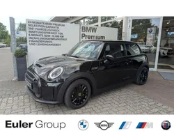 Schwarz Gebraucht 2023 Mini Cooper SE Classic Kleinwagen | 18.377 € (Superpreis)