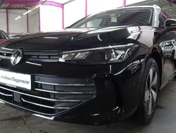 Schwarz Gebraucht 2024 VW Passat Business Limousine | 31.249 € (Guter Preis)