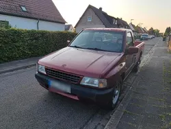 Rot Gebraucht 1996 Opel Campo Abholung | 5.900 €