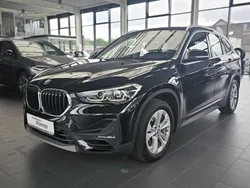 Schwarz Gebraucht 2022 BMW X1 Advantage SUV | 26.990 € (Fairer Preis)