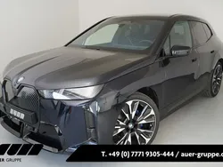 Schwarz Neu 2025 BMW iX M Sport SUV | 92.400 € (Teuer)