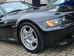 Schwarz Gebraucht 1997 BMW Z3 Cabrio | 10.950 € (Etwas zu teuer)