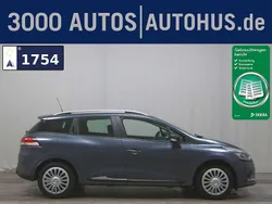 Grau Gebraucht 2020 Renault Clio GrandTour Kombi | 7.980 € (Guter Preis)