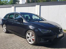 Schwarz Gebraucht 2015 Seat Leon ST Kombi | 18.899 € (Fairer Preis)
