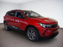 Rubin rot metallic Gebraucht 2024 Opel Grandland X SUV | 26.990 € (Fairer Preis)