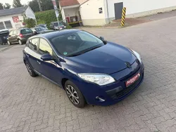 Blau Gebraucht 2009 Renault Mégane III Authentique Limousine | 3.499 € (Fairer Preis)