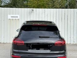 Schwarz Gebraucht 2016 Porsche Cayenne Platinum Edition SUV | 26.999 € (Guter Preis)
