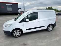 Weiß Gebraucht 2017 Ford Transit Van / Kleinbus | 7.950 € (Fairer Preis)