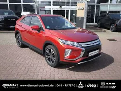 Rot Gebraucht 2018 Mitsubishi Eclipse Cross Diamant Edition SUV | 17.499 € (Fairer Preis)