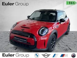 Rot Gebraucht 2023 Mini Cooper SE Kleinwagen | 17.699 € (Superpreis)