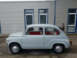 Grau Gebraucht 1960 Fiat 600 Kleinwagen | 9.990 €