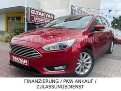 Rot Gebraucht 2016 Ford Focus Titanium Limousine | 7.990 € (Superpreis)