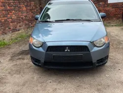 Andere außenfarben Gebraucht 2009 Mitsubishi Colt Kleinwagen | 2.700 € (Fairer Preis)