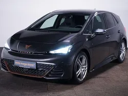 Grey metallic Gebraucht 2022 Cupra Born Kleinwagen | 21.996 € (Guter Preis)