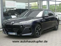 Carbonschwarz Gebraucht 2024 BMW i7 M Sport Limousine | 87.900 € (Teuer)