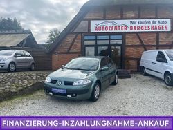 Grün Gebraucht 2005 Renault Mégane II Limousine | 4.390 € (Teuer)
