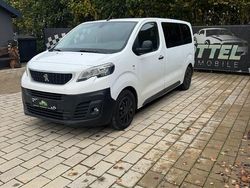 Weiß Gebraucht 2017 Peugeot Expert Premium Van | 11.999 € (Etwas zu teuer)