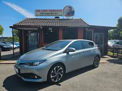 Grau Gebraucht 2017 Toyota Auris Edition-S Limousine | 12.390 € (Fairer Preis)