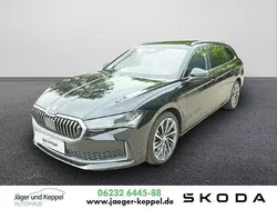 Schwarz Gebraucht 2024 Skoda Superb LAURIN & KLEMENT Kombi | 42.900 €