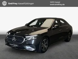 Grau Gebraucht 2024 Mercedes E220 Advanced Plus Limousine | 49.800 € (Superpreis)