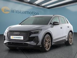 Grau Gebraucht 2025 Audi Q4 e-tron S-Line SUV | 50.099 € (Teuer)