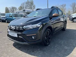 Schwarz Neu 2025 Dacia Sandero Extreme Kleinwagen | 21.220 € (Fairer Preis)