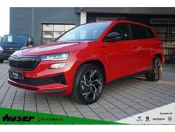 Rot Neu 2025 Skoda Karoq SportLine SUV | 46.950 €