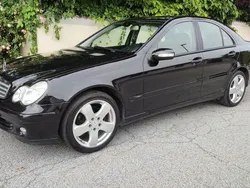 Schwarz Gebraucht 2005 Mercedes C200 Classic Limousine | 2.850 € (Fairer Preis)