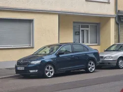 Blau Gebraucht 2013 Skoda Rapid Elegance Limousine | 9.500 € (Fairer Preis)