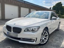 Weiß Gebraucht 2014 BMW 740 Limousine | 17.500 € (Fairer Preis)
