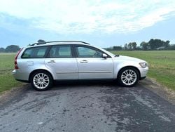 Silber Gebraucht 2005 Volvo V50 Kombi | 4.150 € (Etwas zu teuer)