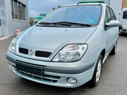 Grau Gebraucht 2003 Renault Scénic Van / Kleinbus | 4.495 €