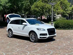 Weiß Gebraucht 2012 Audi Q7 Ambiente SUV | 19.700 € (Etwas zu teuer)