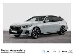 Grau Neu 2025 BMW i5 M Sport Kombi | 88.675 €