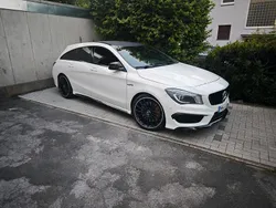Weiß Gebraucht 2015 Mercedes CLA45 AMG AMG Kombi | 26.500 € (Fairer Preis)