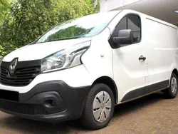 Weiß Gebraucht 2018 Renault Trafic Komfort Van | 9.900 € (Fairer Preis)