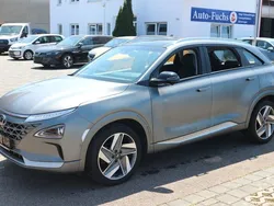 Grau Gebraucht 2022 Hyundai Nexo Premium SUV | 15.999 €